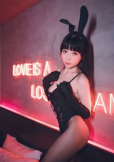 肉妇春潮干柴烈火myfducc