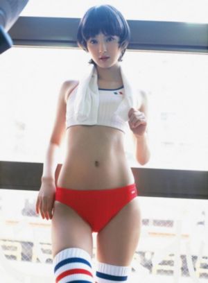 公交车揉捏大乳呻吟娇喘在线观看