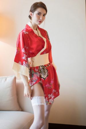 迷人的保姆在线播放