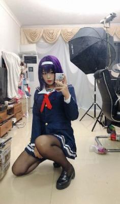 《上流社会》在线播放