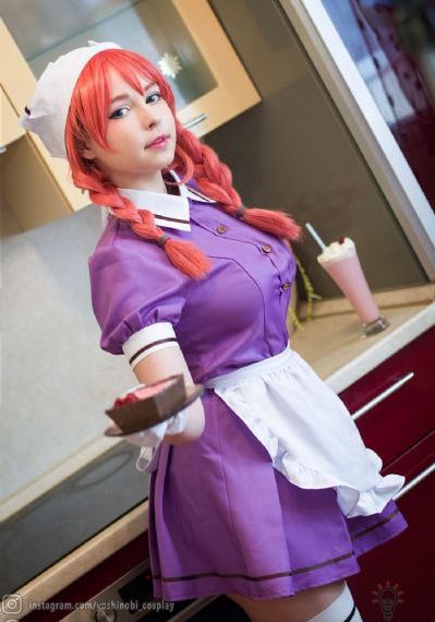 校阅女孩河野悦子