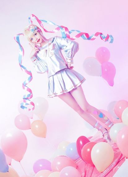 女同桌脱给我揉