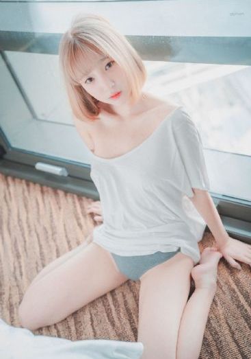 年轻的母亲完整