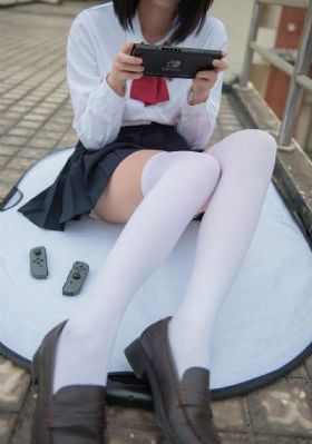 亚州av一区二区