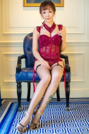 26岁女高中生